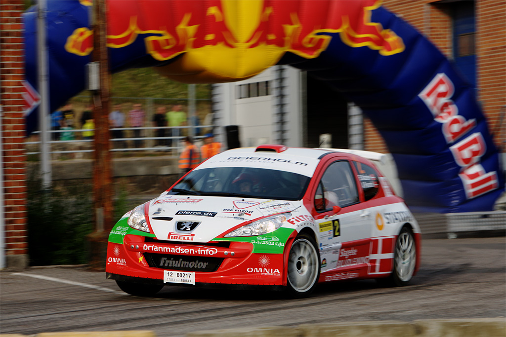 Brian Madsen og Anja Posorski har et solidt forspring i 4WD-klassen i Mekonomen Rally Championship
(Foto: Johnny Pedersen)